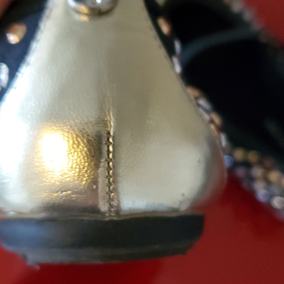 Stuart Weitzman girls US12 ballerina flats - Picture 9 of 10